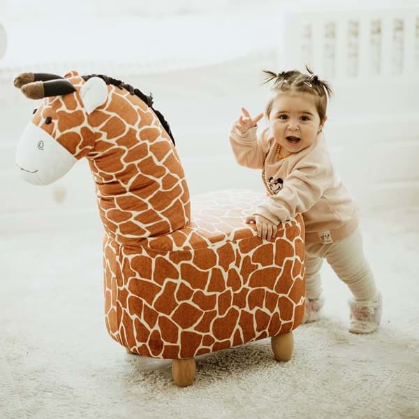 Zürafa Zufi Hayvanlı puf çocuk koltuğu resmi